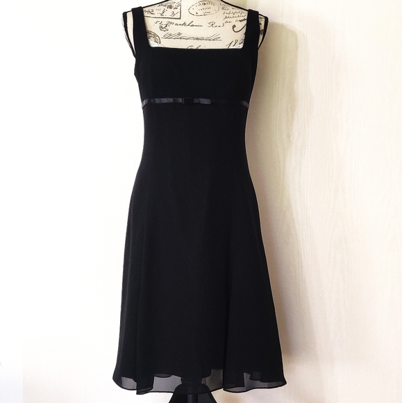 GNW Dresses & Skirts - NWT black sheer lined dress.
